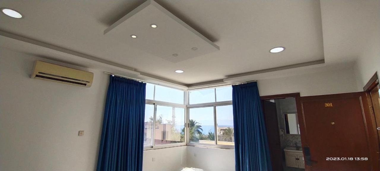 Happy Beach For Studio Rooms Apartment Akaba Exteriér fotografie